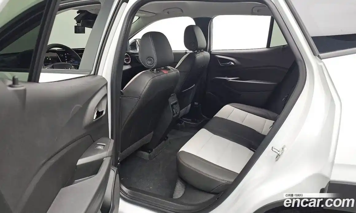 Chevrolet Trax 2025 1.2 Автомат в Москве № 100266, фото 8