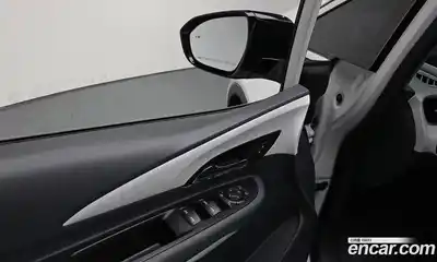 Chevrolet Bolt EV 2018 0.2 Автомат в Москве № 103931, миниатюра 12