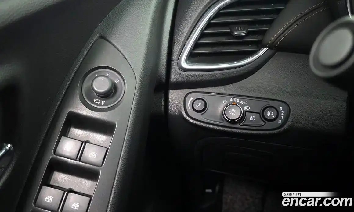 Chevrolet Trax 2018 1.4 Автомат в Москве № 105062, фото 15