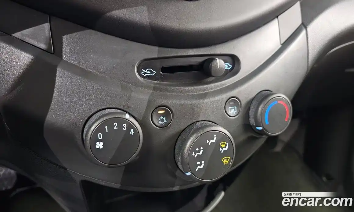 Chevrolet Matiz 2011 1.0 Автомат в Москве № 105190, фото 3