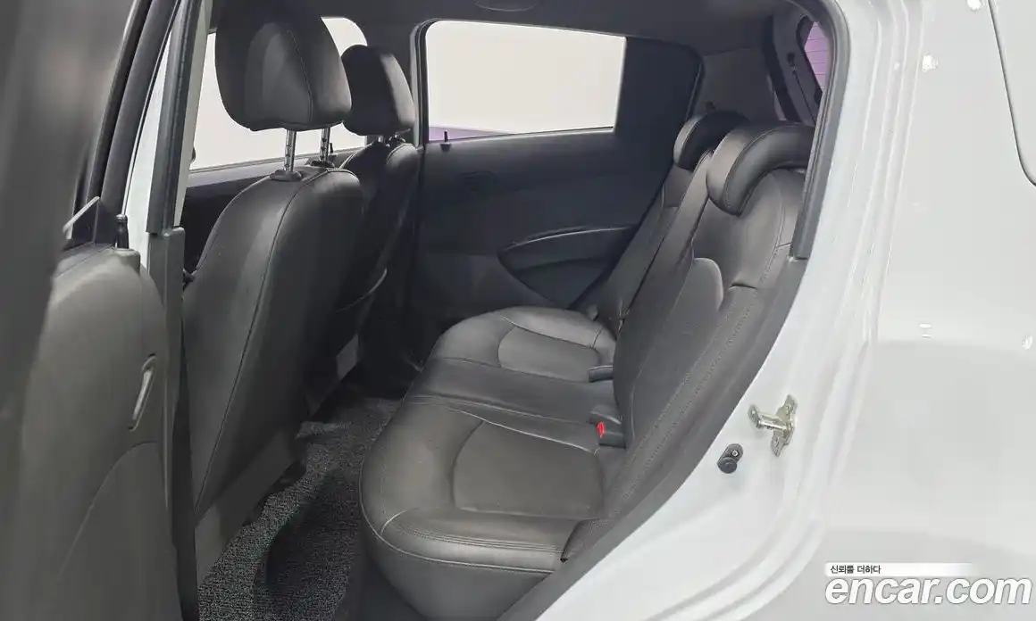 Chevrolet Spark 2015 1.0 Автомат в Москве № 105557, фото 5