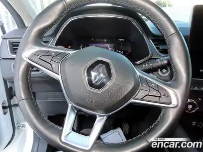 Renault Captur 2020 1.3 Автомат в Москве № 105986, миниатюра 8