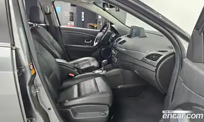 Renault SM3 2019 0.1 Автомат в Москве № 107128, миниатюра 12