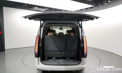 Hyundai Staria, 2023