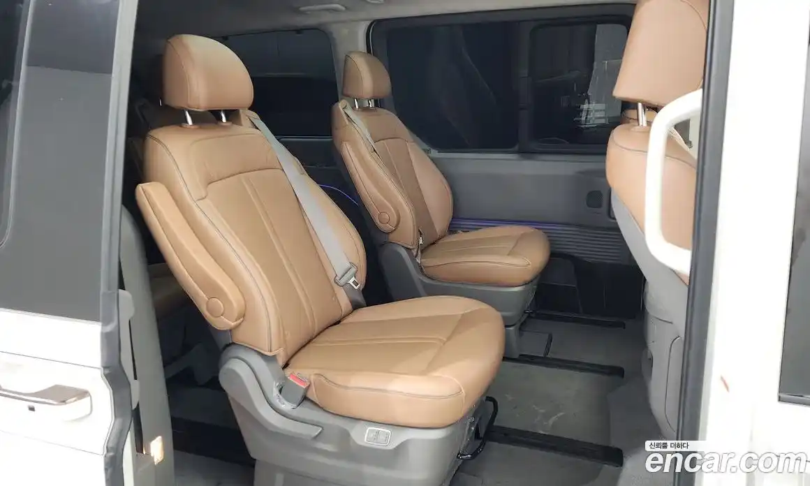 Hyundai Staria 2023 2.2 Автомат в Москве № 108027, фото 11