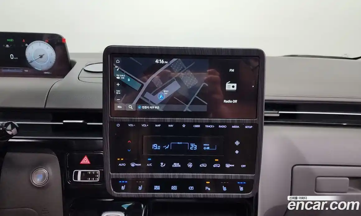 Hyundai Staria 2023 2.2 Автомат в Москве № 108027, фото 16