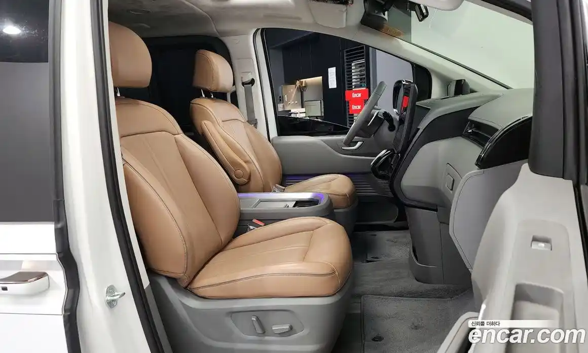 Hyundai Staria 2023 2.2 Автомат в Москве № 108027, фото 17