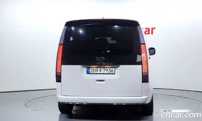 Hyundai Staria 2023 2.2 Автомат в Москве № 108027, миниатюра 4