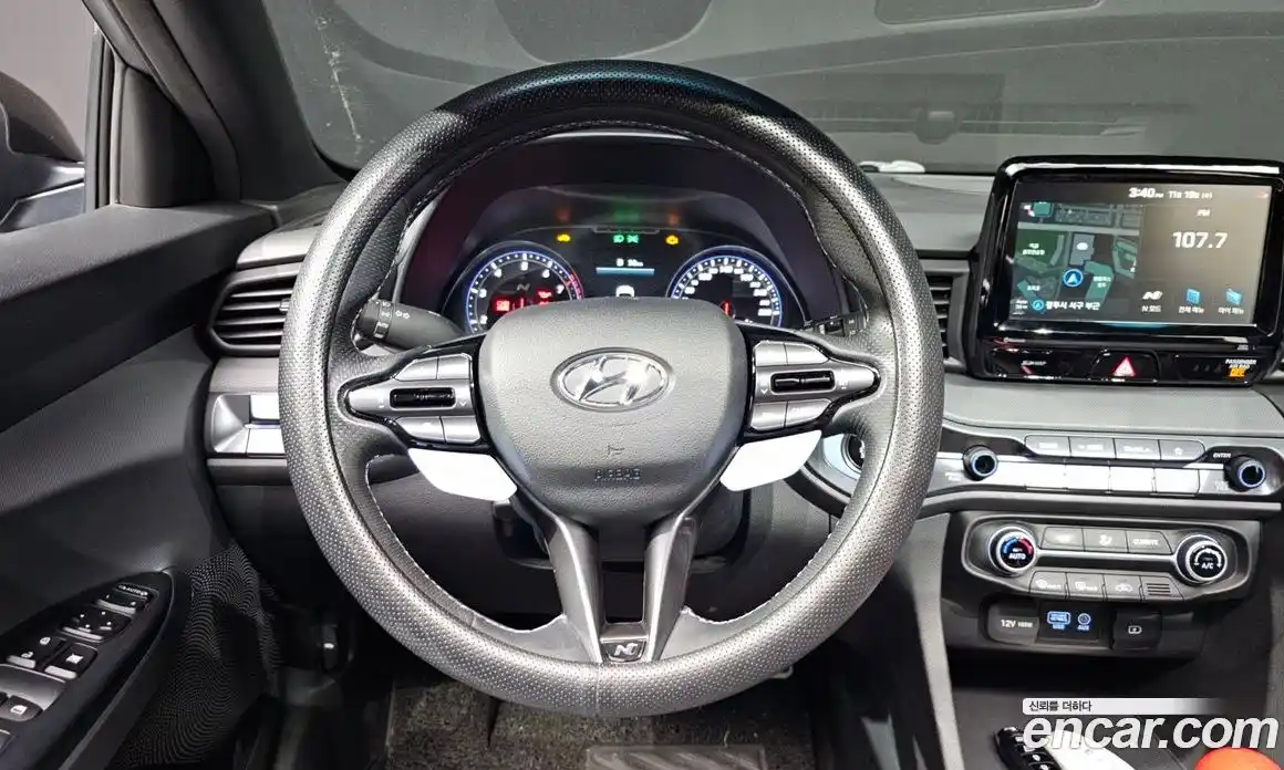 Hyundai Veloster 2020 2.0 Механическая в Москве № 108188, фото 11