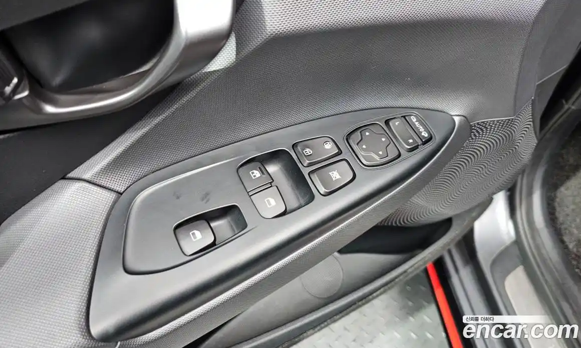 Hyundai Veloster 2020 2.0 Механическая в Москве № 108188, фото 8