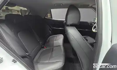 Hyundai Venue 2022 1.6 Автомат в Москве № 112049, миниатюра 12