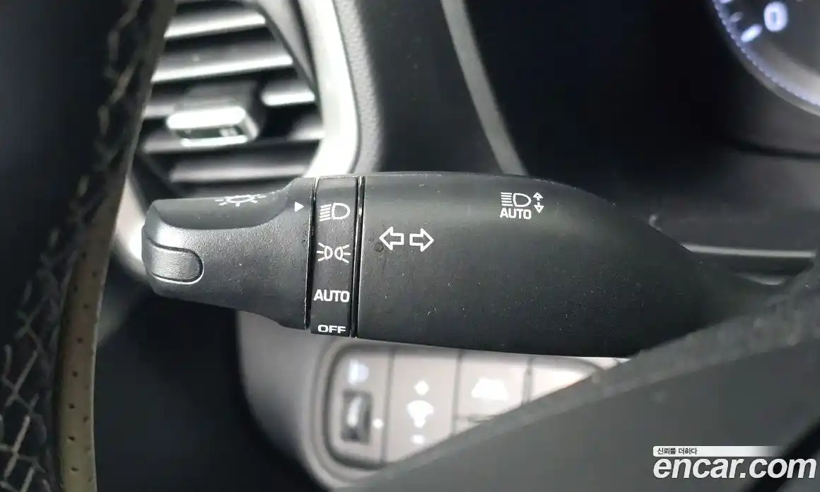 Hyundai Venue 2022 1.6 Автомат в Москве № 112049, фото 17