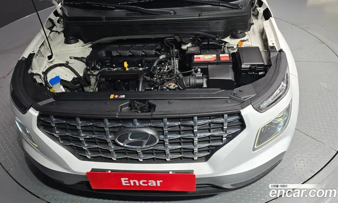 Hyundai Venue 2022 1.6 Автомат в Москве № 112049, фото 6