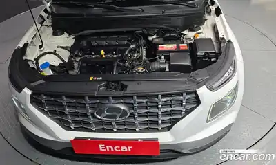 Hyundai Venue 2022 1.6 Автомат в Москве № 112049, миниатюра 6