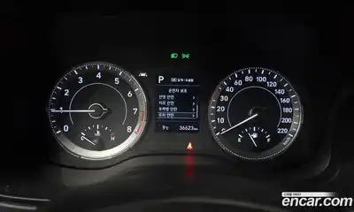 Hyundai Venue 2022 1.6 Автомат в Москве № 112049, миниатюра 8