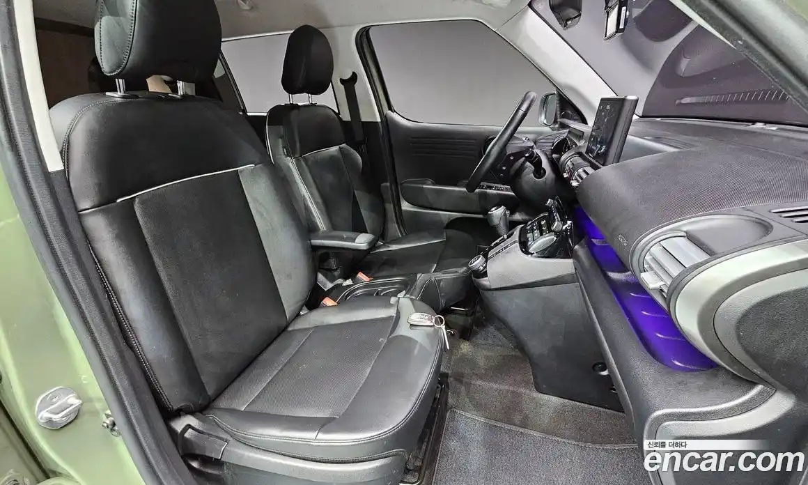 Hyundai Casper 2023 1.0 Автомат в Москве № 112116, фото 13