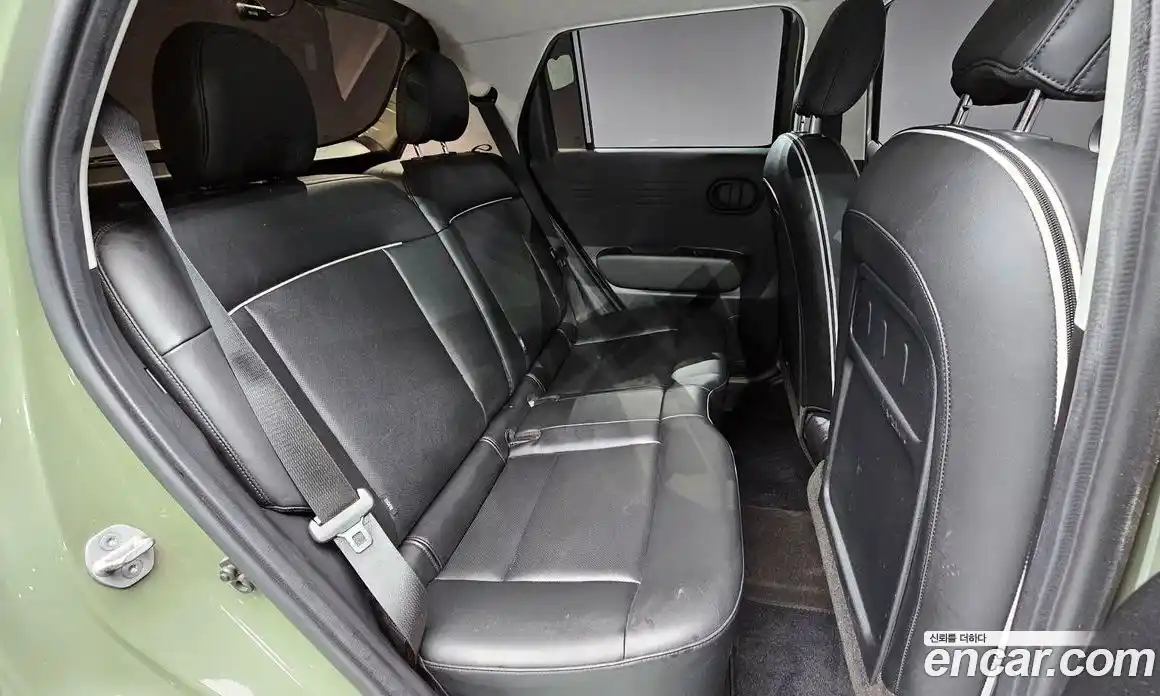 Hyundai Casper 2023 1.0 Автомат в Москве № 112116, фото 15