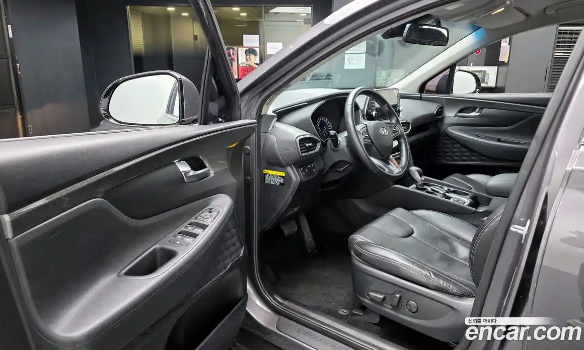 Hyundai Santa Fe 2019 2.0 Автомат в Москве № 112590, фото 11