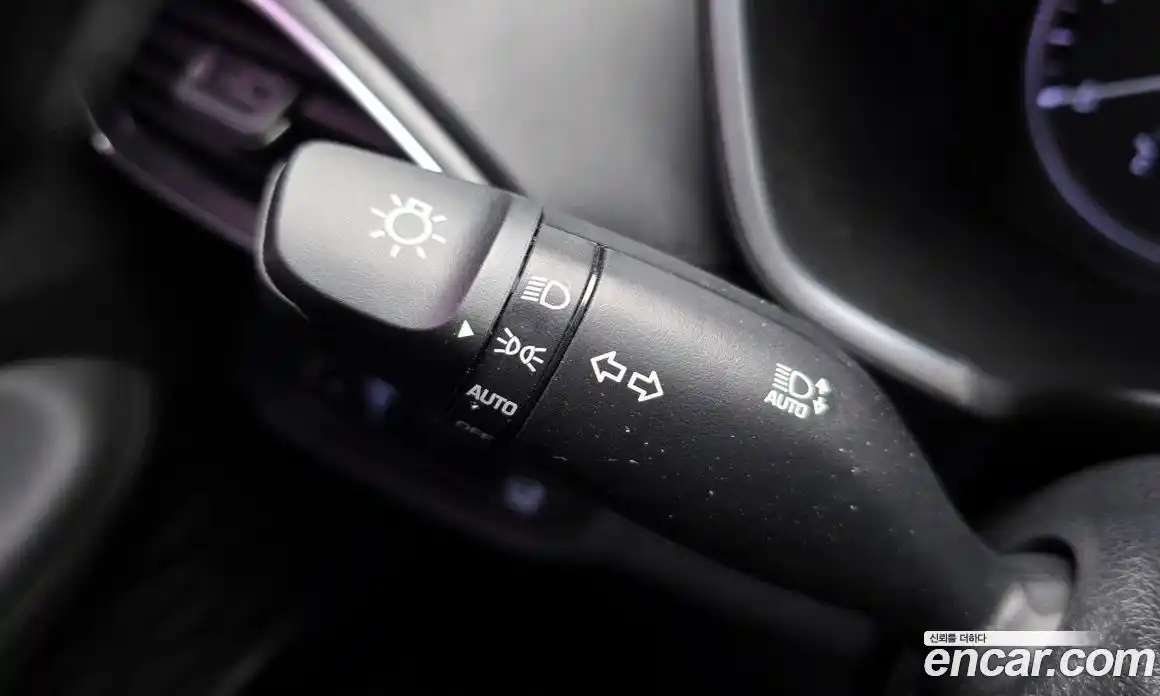 Hyundai Santa Fe 2019 2.0 Автомат в Москве № 112590, фото 14