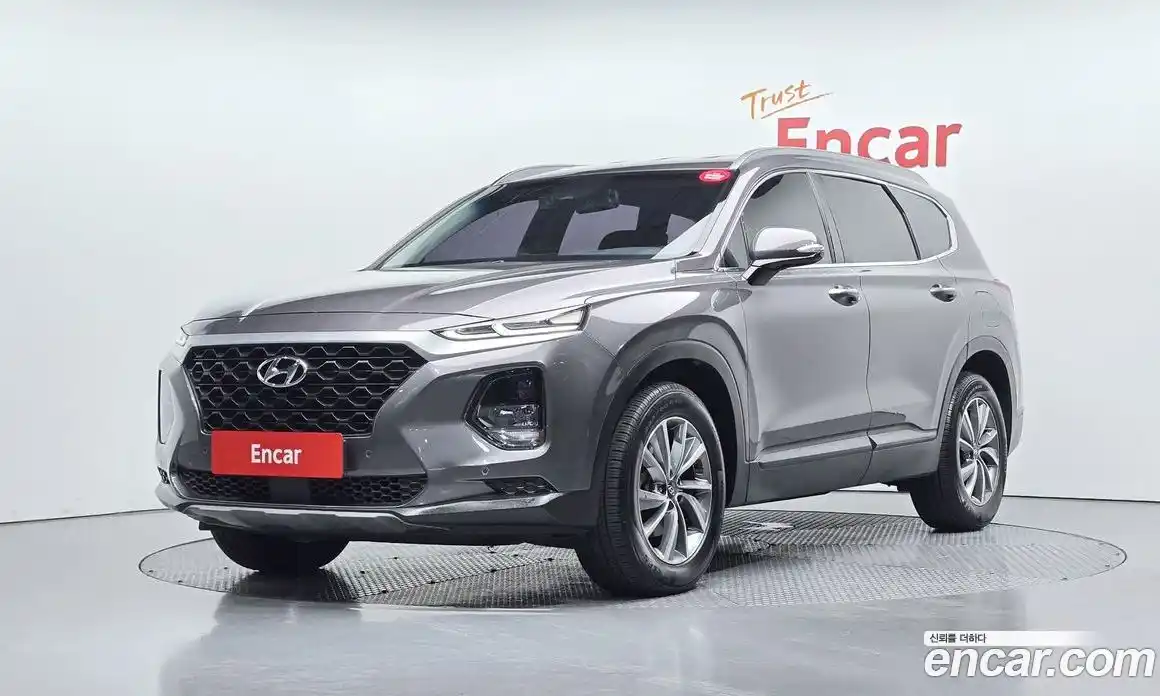 Hyundai Santa Fe 2019 2.0 Автомат в Москве № 112590, фото 5