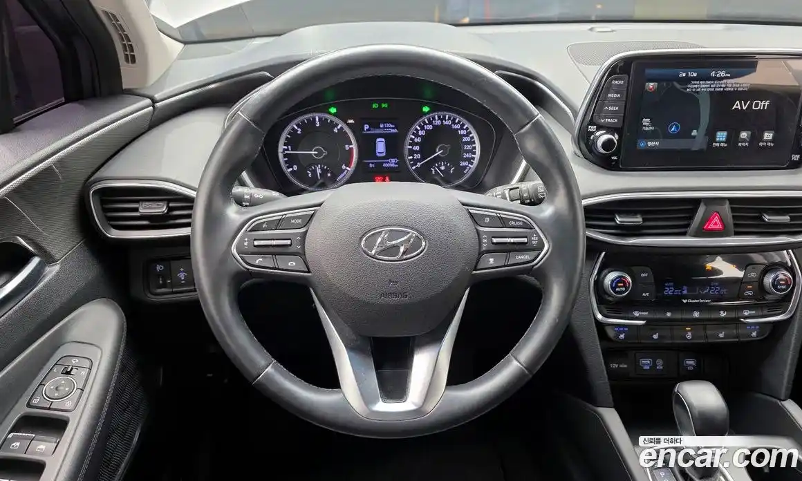 Hyundai Santa Fe 2019 2.0 Автомат в Москве № 112590, фото 6