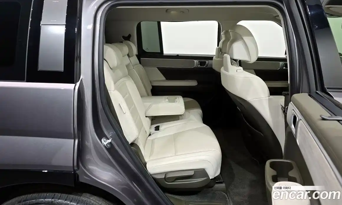 Hyundai Santa Fe 2024 1.6 Автомат в Москве № 112699, фото 8