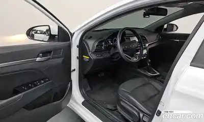 Hyundai Avante, 2020