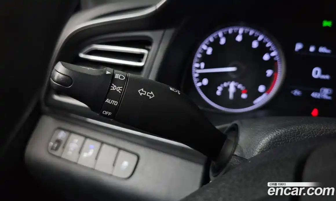 Hyundai Avante 2020 1.6 Автомат в Москве № 112932, фото 11