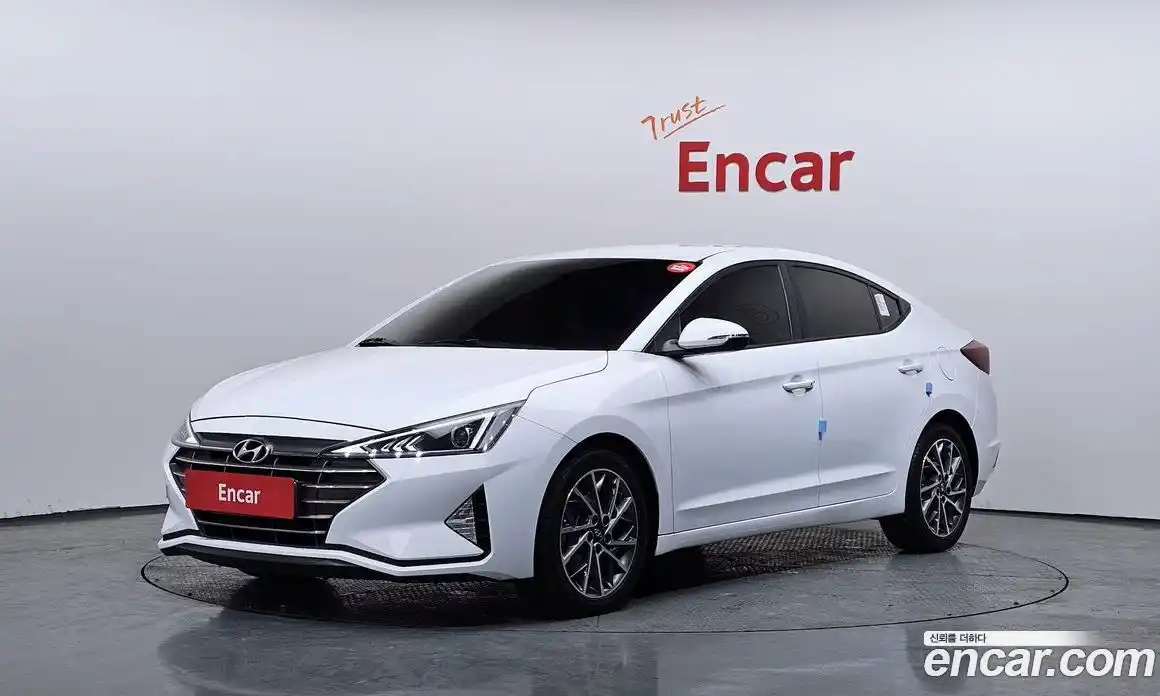 Hyundai Avante 2020 1.6 Автомат в Москве № 112932, фото 14