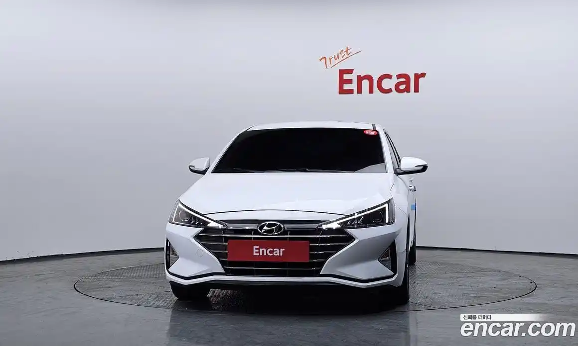 Hyundai Avante 2020 1.6 Автомат в Москве № 112932, фото 18