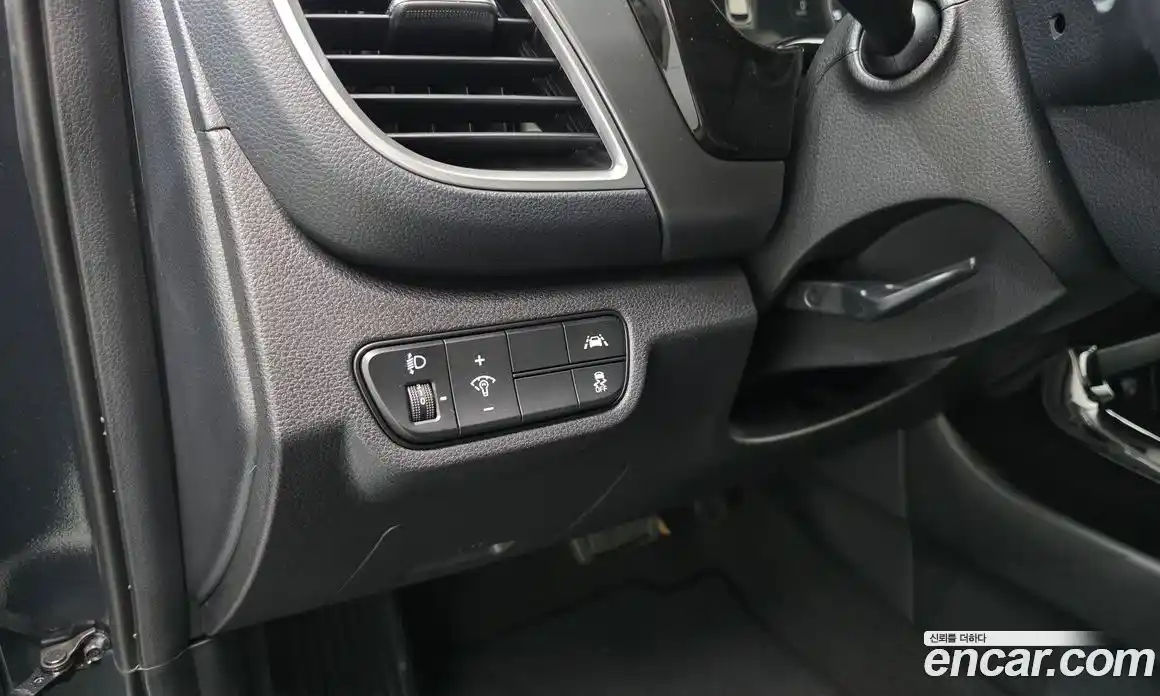 Kia Seltos 2023 1.6 Автомат в Москве № 114161, фото 15