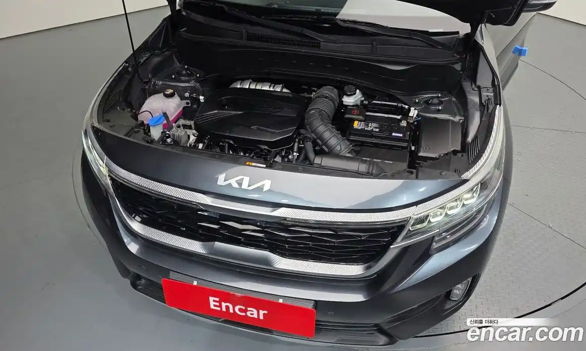 Kia Seltos 2023 1.6 Автомат в Москве № 114161, фото 6