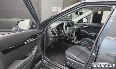 Kia Seltos 2023 1.6 Автомат в Москве № 114161, миниатюра 10