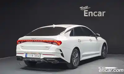 Kia K5 2022 2.0 Автомат в Москве № 115502, миниатюра 3