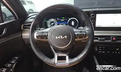 Kia K5 2022 2.0 Автомат в Москве № 115502, миниатюра 9