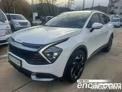 Kia Sportage 2022 1.6 Автомат в Москве № 115742, миниатюра 3