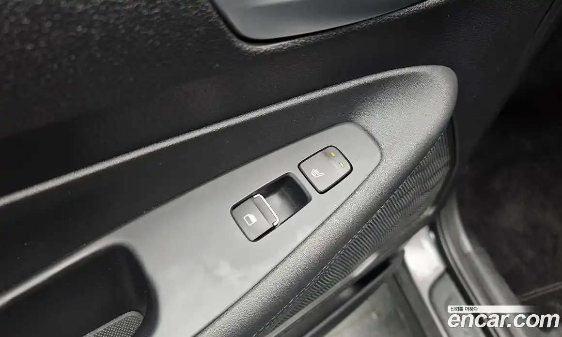 Hyundai Santa Fe 2019 2.0 Автомат в Москве № 119829, фото 11