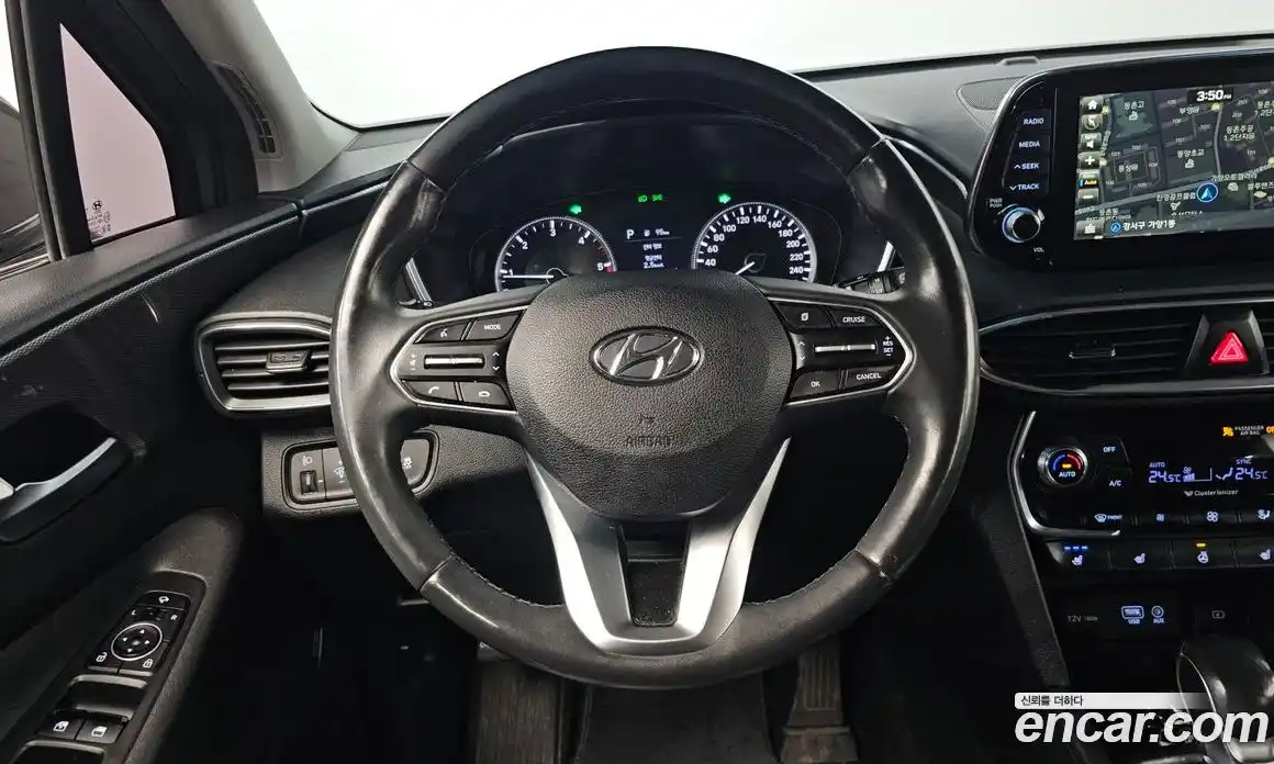 Hyundai Santa Fe 2019 2.0 Автомат в Москве № 119829, фото 15