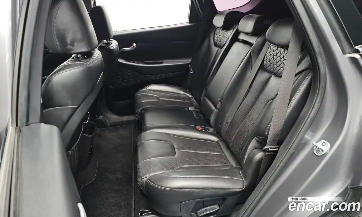 Hyundai Santa Fe 2019 2.0 Автомат в Москве № 119829, фото 19