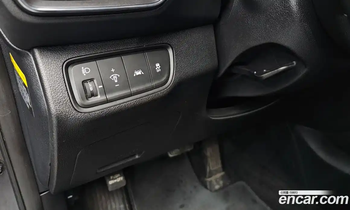 Hyundai Santa Fe 2019 2.0 Автомат в Москве № 119829, фото 20