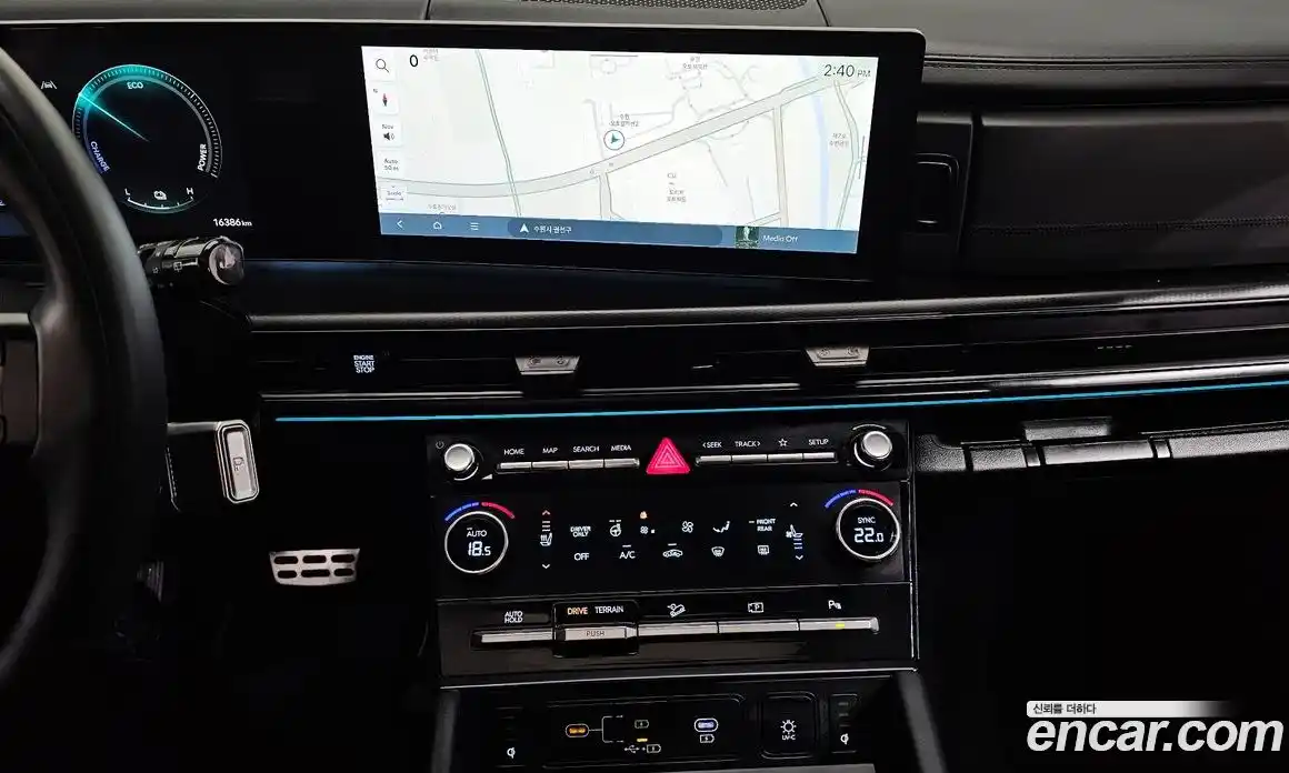 Hyundai Santa Fe 2024 1.6 Автомат в Москве № 119990, фото 16