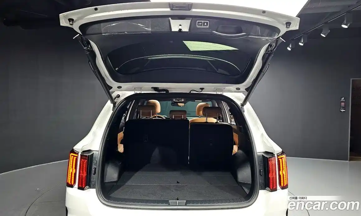 Kia Sorento 2023 2.2 Автомат в Москве № 120808, фото 7