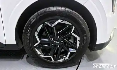 Kia Canival 2025 2.2 Автомат в Москве № 122892, миниатюра 10