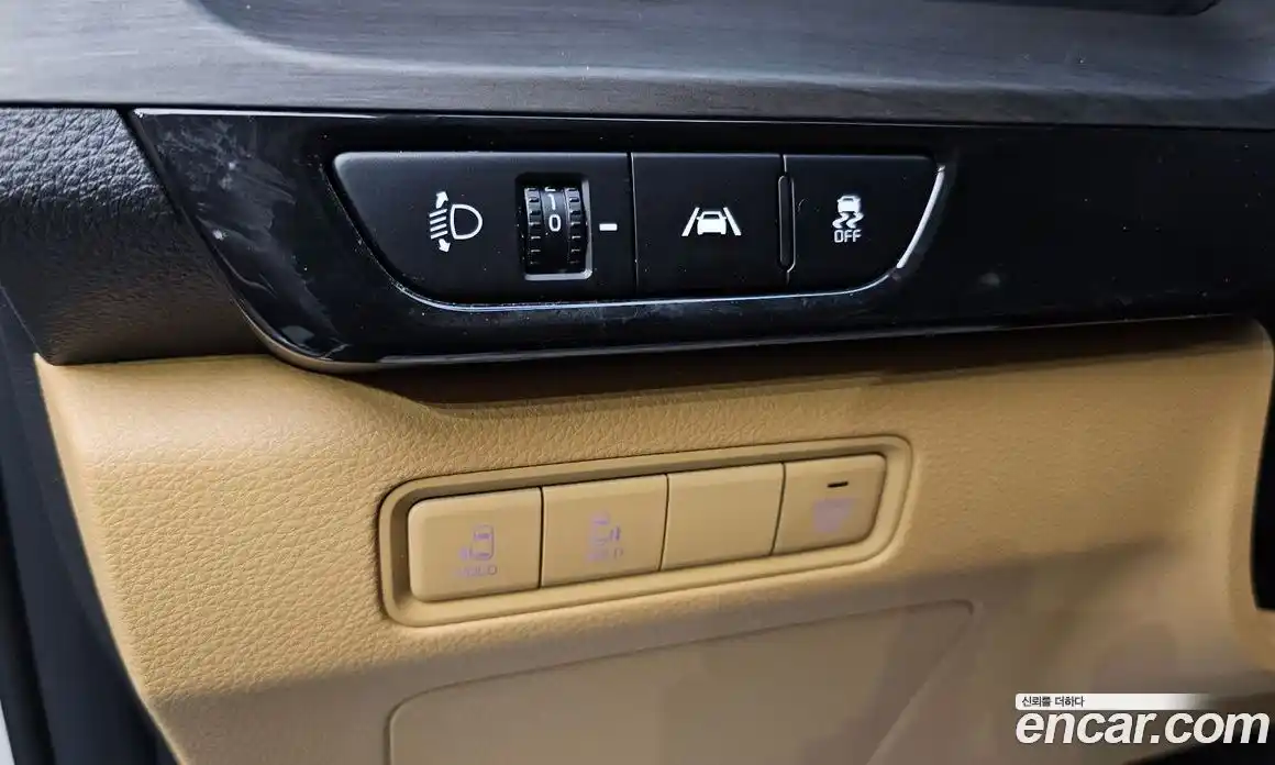 Kia Canival 2023 2.2 Автомат в Москве № 122924, фото 14