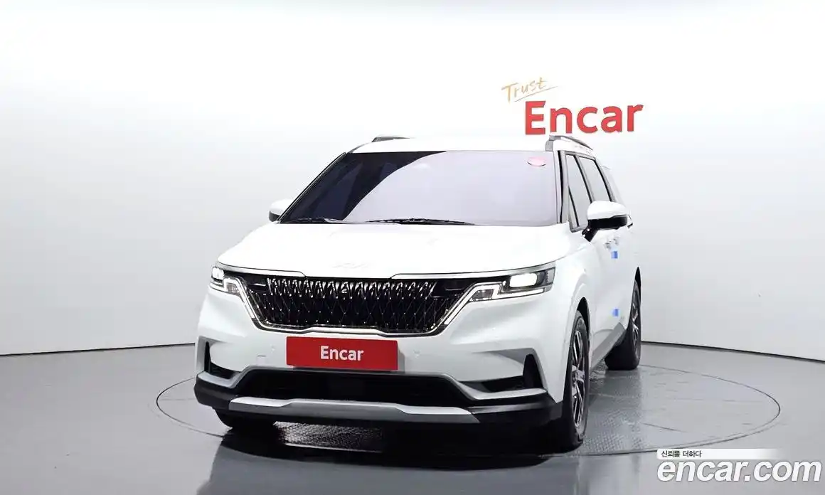 Kia Canival 2023 2.2 Автомат в Москве № 122924, фото 18