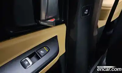 Kia Canival 2023 2.2 Автомат в Москве № 122924, миниатюра 9