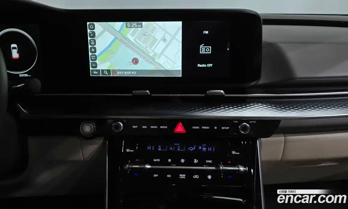 Kia Canival 2023 3.5 Автомат в Москве № 123095, фото 13