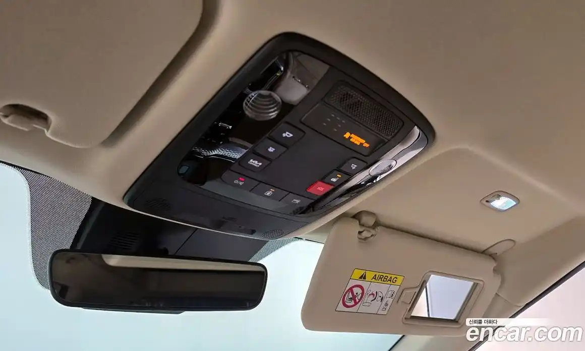 Kia Canival 2023 3.5 Автомат в Москве № 123095, фото 18