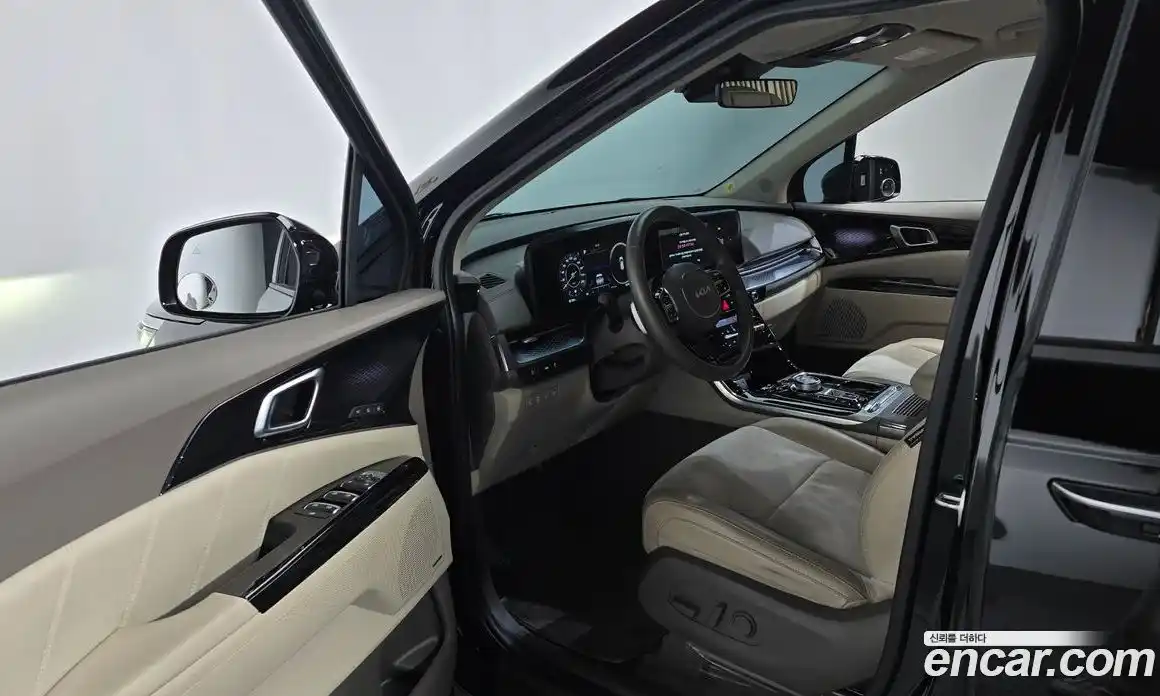 Kia Canival 2023 3.5 Автомат в Москве № 123095, фото 9