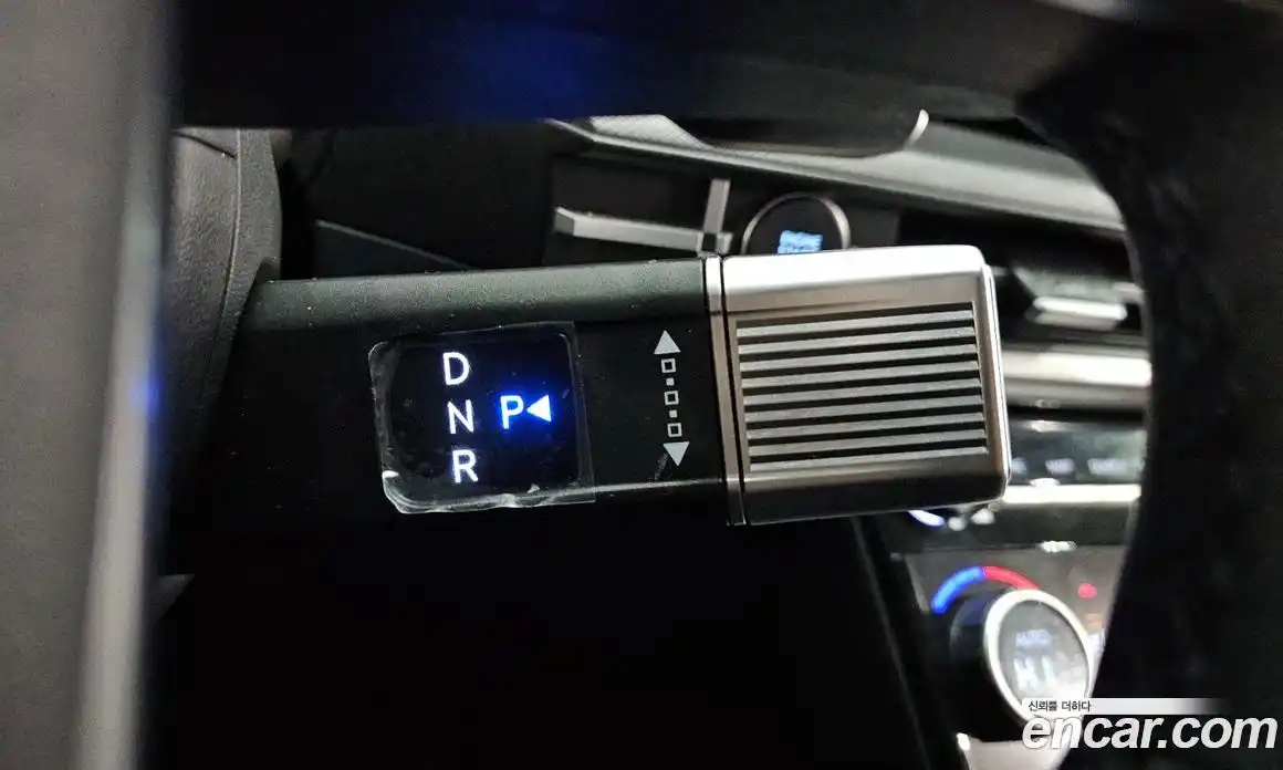 Hyundai Santa Fe 2024 2.5 Автомат в Москве № 124604, фото 15